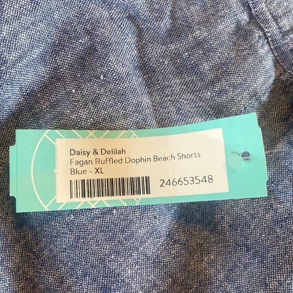 Daisy & Delilah Shorts - Picture 5 of 6